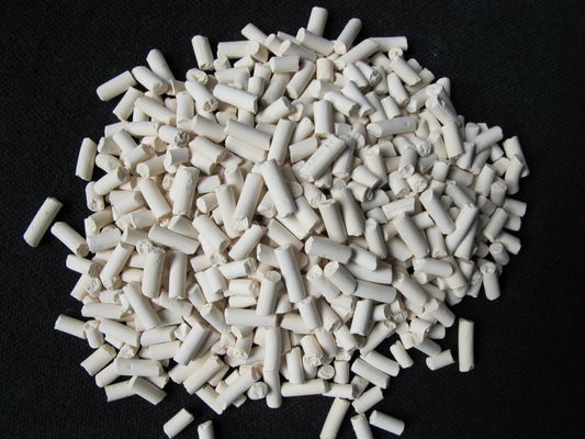 99% ความบริสุทธิ์ 1/8 &quot;3.5 มม. 3A Molecular Sieve สารดูดความชื้น